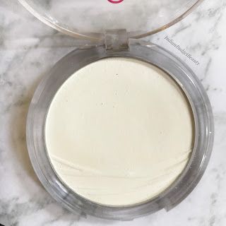 essence all about matt fixing compact powder 