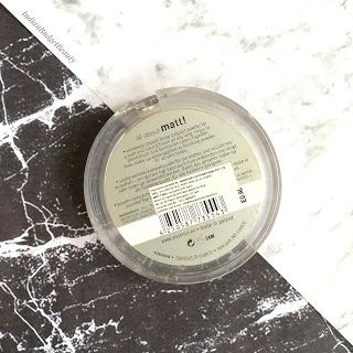 essence all about matt fixing compact powder review