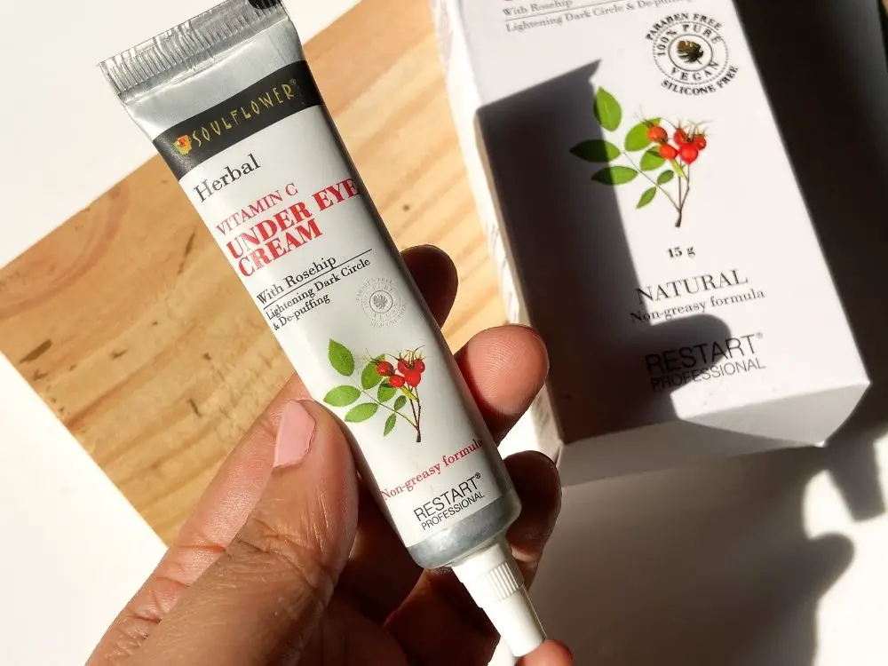 Soulflower Herbal Vitamin C Under Eye Cream Review